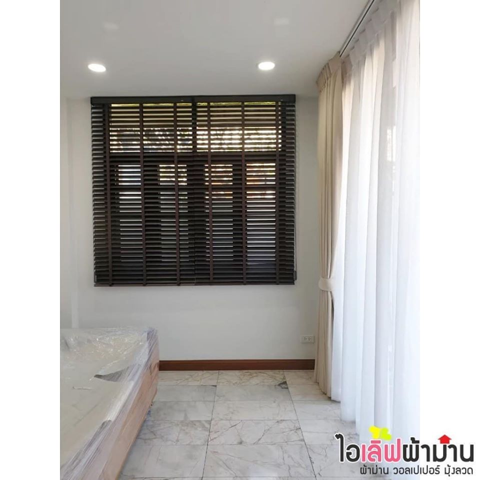 [H469] จรัญสนิทวงศ์ - มู่ลี่ไม้ ติดตั้งบานหน้าต่าง และม่านจีบ+ผ้าโปร่ง ติดตรงประตู