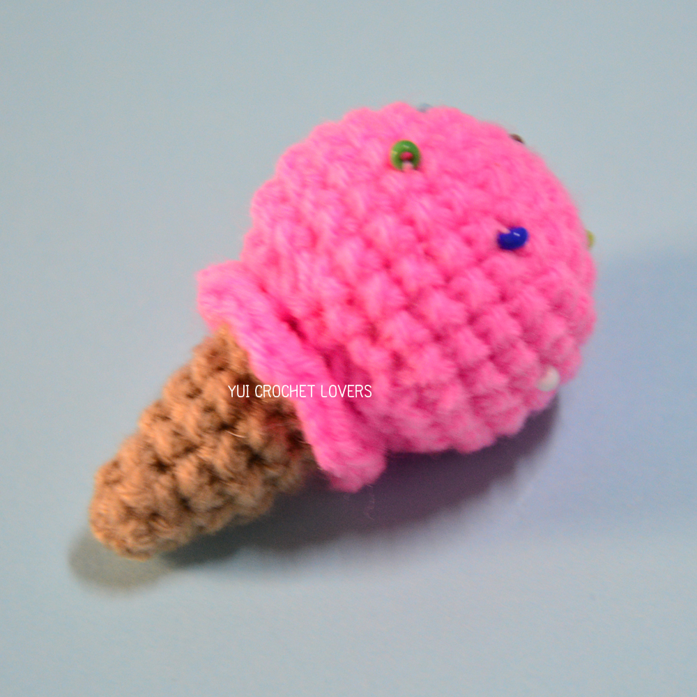 พวงกุญแจ / ที่ห้อยโทรศัพท์ ไอติมโคน