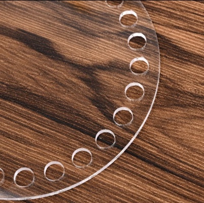 แผ่นรองก้นกระเป๋า สีขาวใส ขนาด 18 cm. ทรงกลม