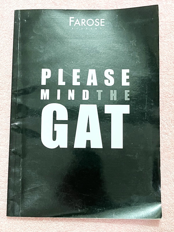 ►หนังสือฟารอส◄ หนังสือกวดวิชาภาษาอังกฤษฟารอส Farose Academy เล่ม Please Mind The GAT ในหนังสือเป็นตะลุยโจทย์เข้มข้น มีจดเฉลยเพียงไม่กี่ข้อ นอกนนั้นว่างโล่งไม่มีเฉลย มีโจทย์หลากหลายแนวที่น่าสนใจ