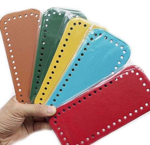 แผ่นหนังรองก้นกระเป๋าสำเร็จรูป ขนาด 8x18 cm. ทรงเหลี่ยม