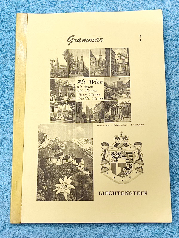 ►อ.ถ้วย◄ หนังสือเรียนภาษาอังกฤษครูพี่ถ้วย คอร์ส Grammar เล่ม 1-2 สอบเข้าเตรียมอุดม + ชีทเฉลย + ชีทสรุปแกรมม่า ในหนังสือมีโจทย์เยอะมาก มีจดบางหน้า จดละเอียด มีชีทเฉลยใช้คู่กับหนังสือให้ต่างหาก และมีชีทตัวอย่างการสรุป Grammar ย่อๆให้พอเข้าใจแบบภาพรวม ควรจำเ