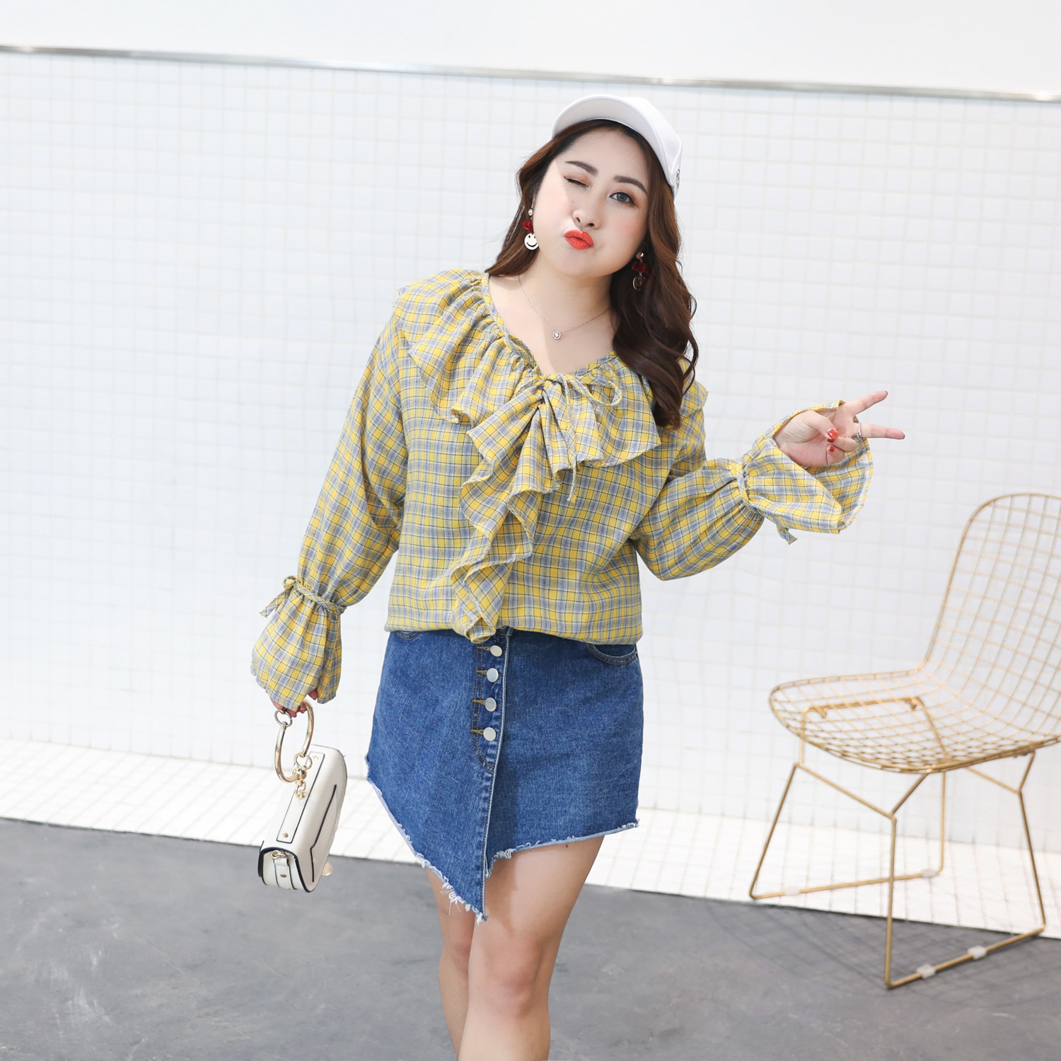 ♥พร้อมส่ง♥ เสื้อลายสก๊อต สีเหลือง คอวี แขนยาว (2XL) อก 50 เหมาะสำหรับหน้าอกไม่เกิน 48 นิ้วค่ะ