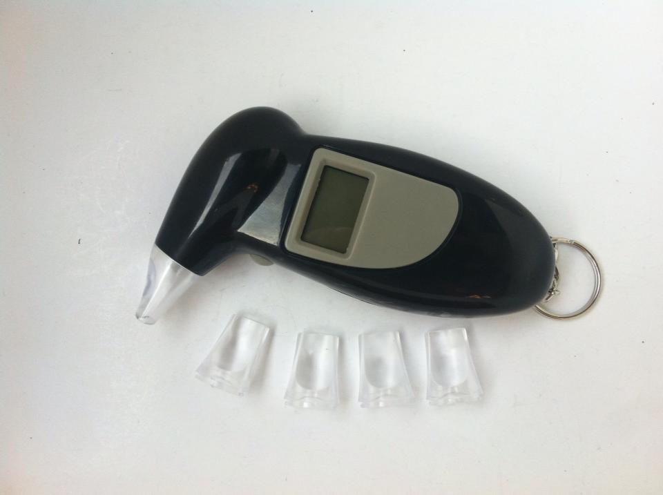 เครื่องวัดแอลกอฮอล์ (Digital Breath Alcohol Tester Breathalyzer)
