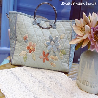 แผ่นหนังทำหูกระเป๋า