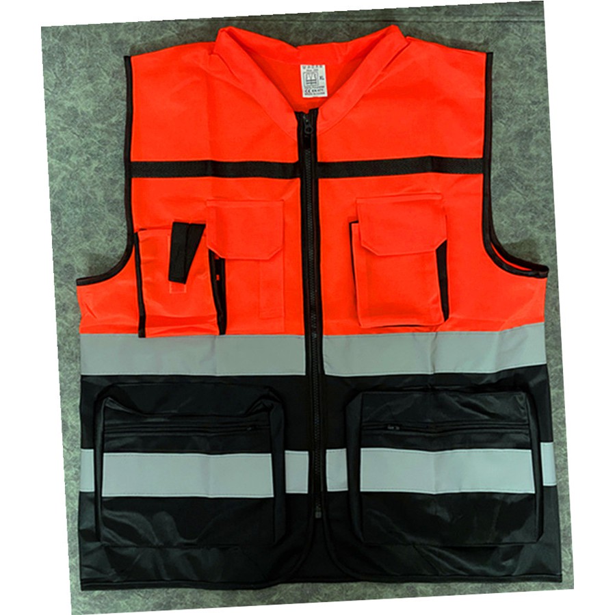 สะท้อนกั๊กสะท้อนแสง ขนาดฟรีไซส์รอบอกประมาณ 46 นิ้วเสื้อผ้ายาว 26.5 นิ้ว มีสีเขียวอ่อน-ดำ,สีส้ม-ดำ,เขียวตองอ่อน-ดำ,สีเขียว-ส้ม,สีเหลือง-ดำ,สีน้ำเงิน-ดำ