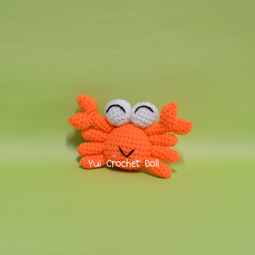 ตุ๊กตาถักไหมพรมปูยิ้มแฉ่ง Crab