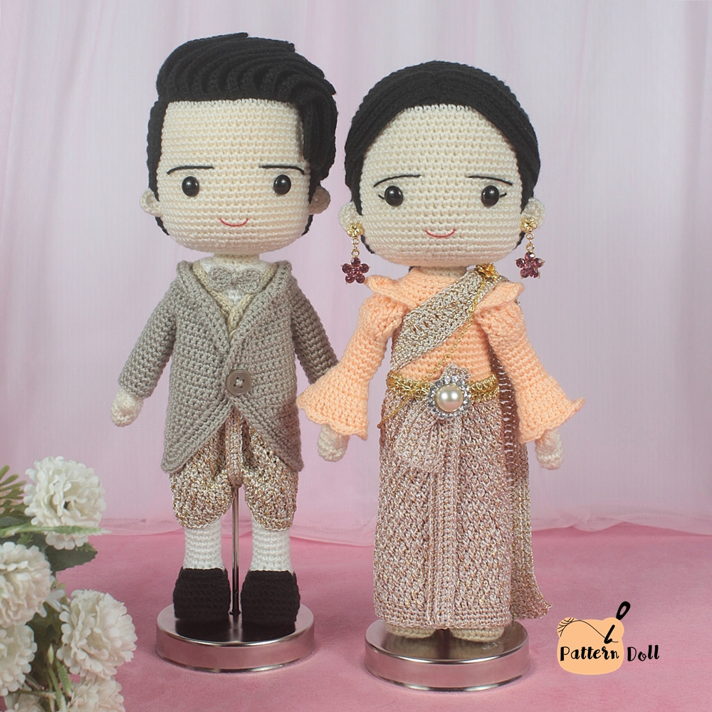 หนังสืองานฝีมือตุ๊กตาถักโครเชต์คู่แต่งงานชุดไทยประยุกต์