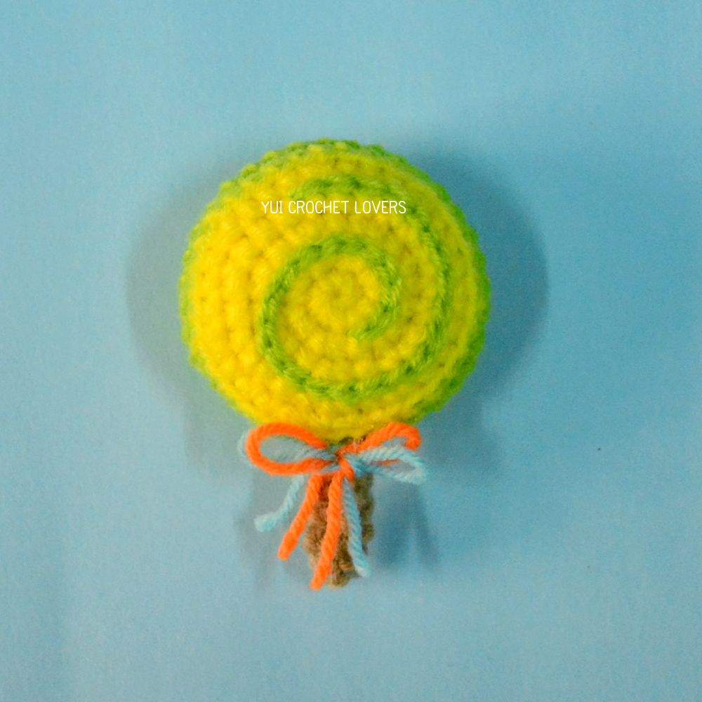 พวงกุญแจ / ที่ห้อยโทรศัพท์ อมยิ้ม