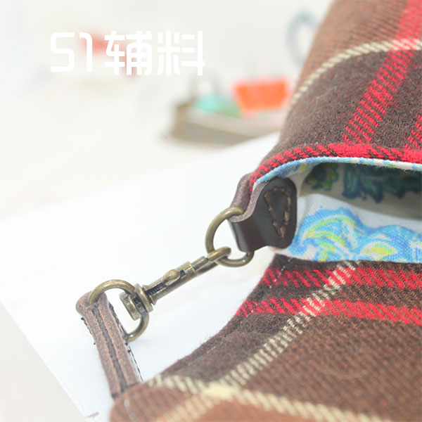 แผ่นหนังทำหูกระเป๋า