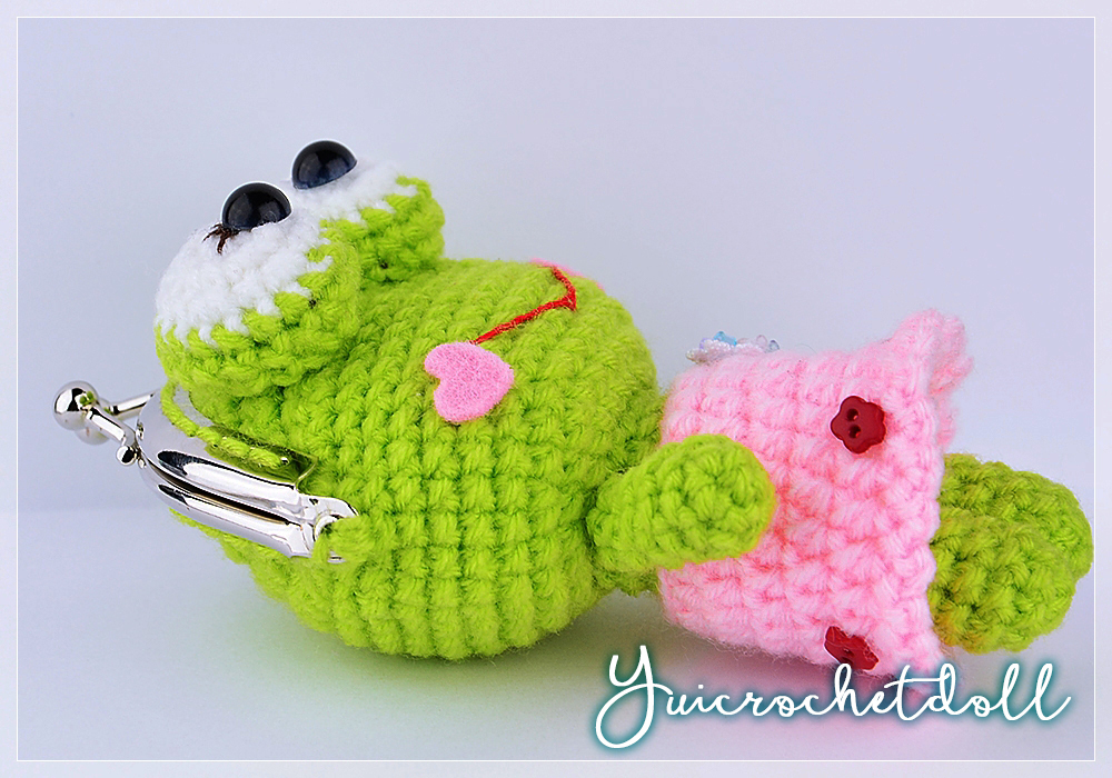 กระเป๋าปิ๊กแป๊ก กบตาหวาน