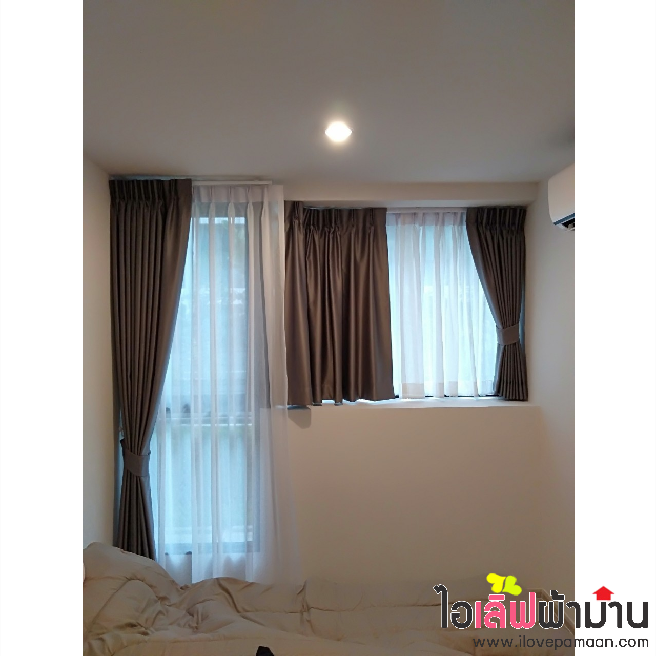 [C205] Zelle รัตนาธิเบศร์ 2 ม่านจีบ ผ้าโปร่ง