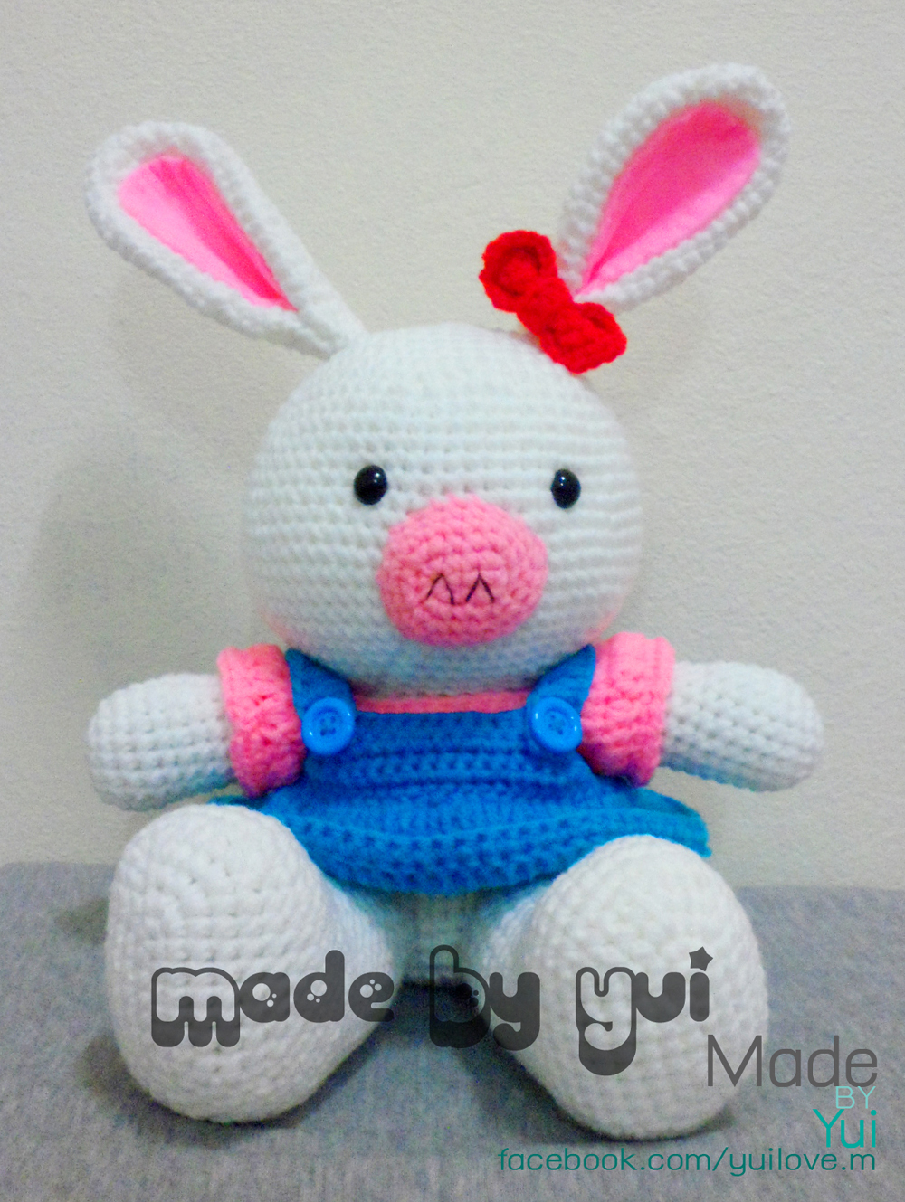 ตุ๊กตาถักไหมพรมหมูกระต่าย