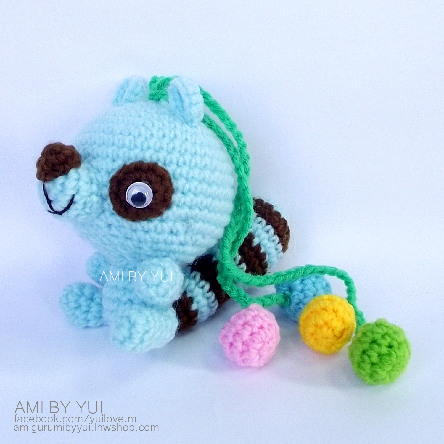 พวงห้อยกระเป๋าแรคคูนตากลม