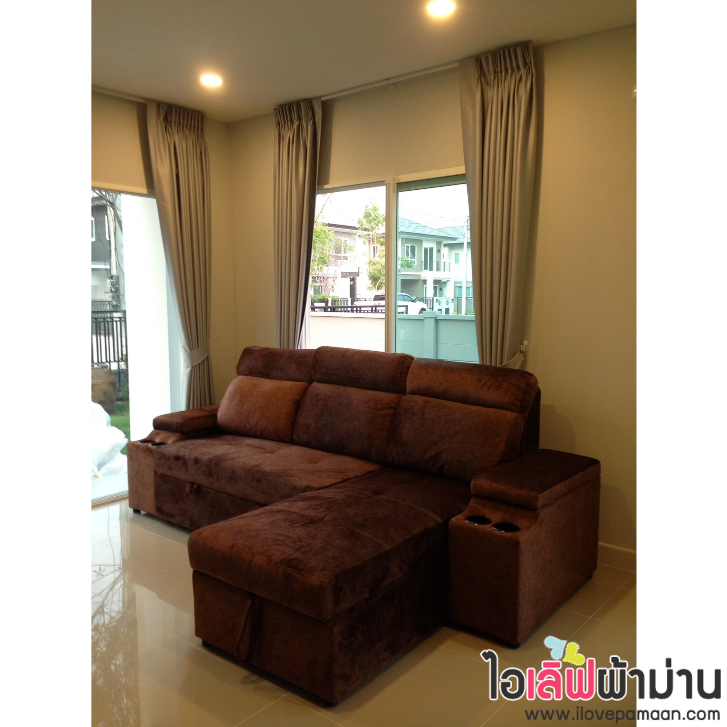 Centro รังสิตคลอง4-วงแหวน ม่านจีบ ม่านพับ