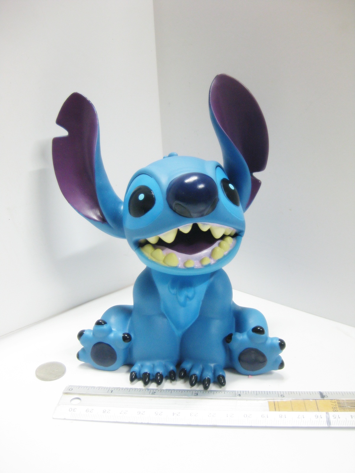 Stitch - ออมสินสติทช์นั่ง
