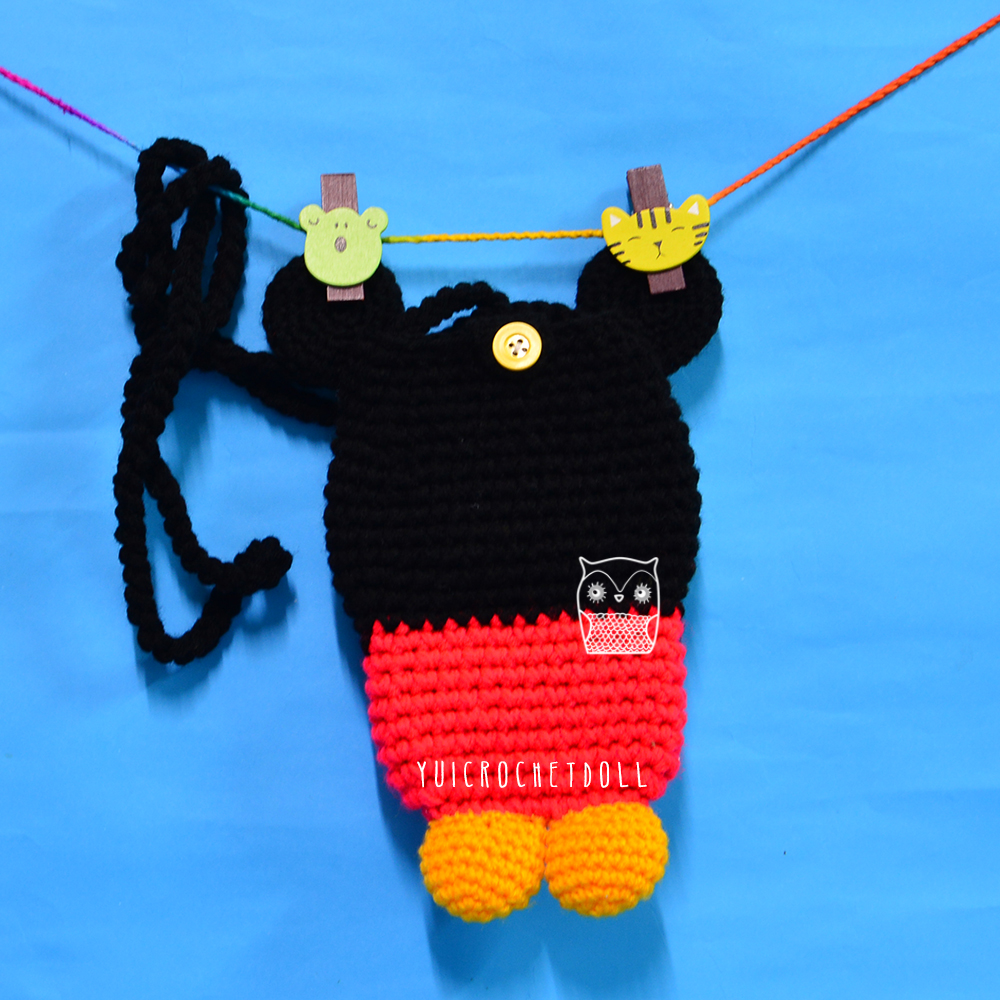 กระเป๋าใส่โทรศัพท์มือถือ มีสายคล้องคอ มิกกี้เม้าส์ MickeyMouse