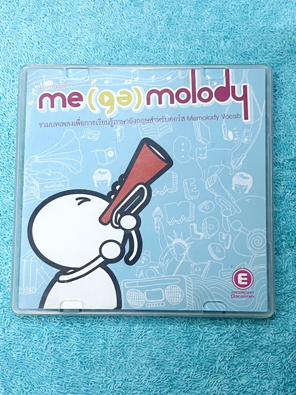 ►ครูพี่แนน Enconcept◄ เซ็ทหนังสือ Memelody + CD เพลงภาษาอังกฤษครูพี่แนน ในเซ็ทมีเพลงครอบคลุมคำศัพท์ตั้งแต่ระดับ Basic จนถึง Advanced เหมาะสำหรับเด็กประถมปลาย - สอบเข้า ม.1 - ม.ต้น - สอบเข้า ม.4 จนถึงระดับชั้น ม.ปลาย มีเพลงทั้งหมดมากกว่า 219 เพลง ช่วยเพื่อ