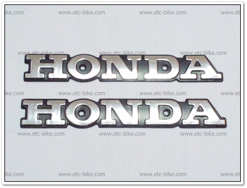 โลโก้ HONDA สีเงิน 16cm.x2.5cm. (2ชิ้น/ชุด)
