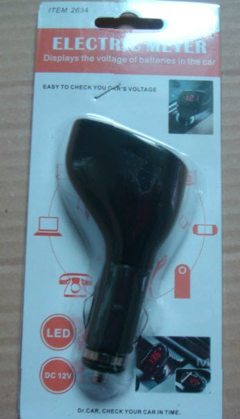 โวลต์มิเตอร์วัดไฟแบตรถยนต์ดิจิตอล แบบเสียบที่จุดบุหรี่ ( mini-car voltmeter )