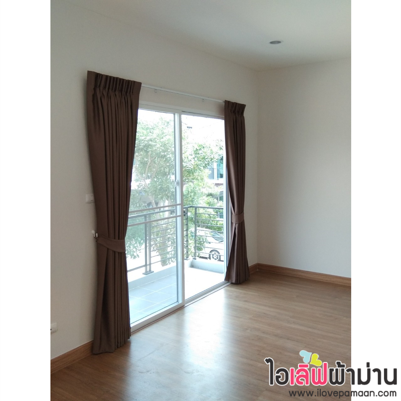 [H426] Centro รังสิต ม่านจีบ ,ม่านพับ วอลเปเปอร์