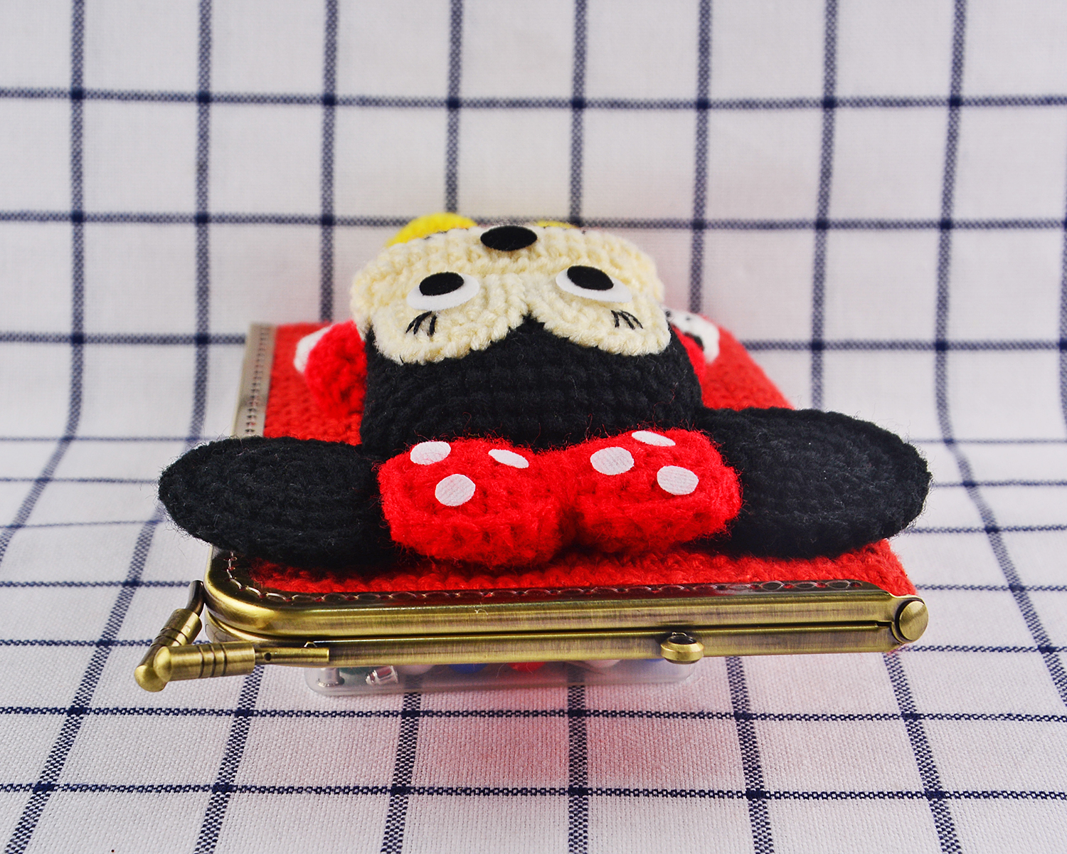 แพทเทิร์นกระเป๋าปิ๊กแป๊กใส่โทรศัพท์มือถือ มินนี่เม้าส์