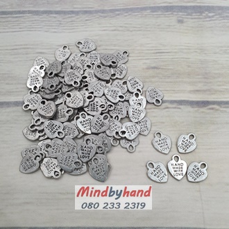 ป้ายเหล็กแฮนด์เมค รูปหัวใจ สีเงิน / สีรมควัน