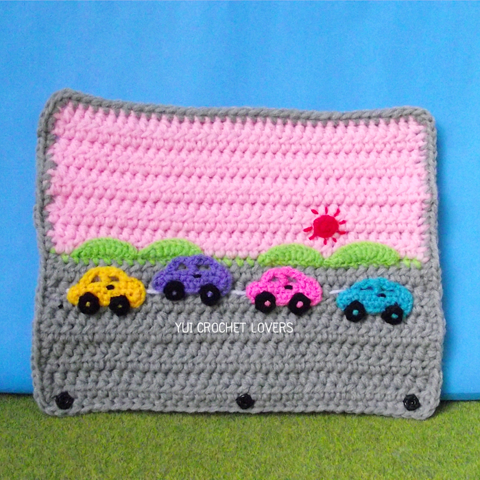 ที่รัดเข็มขัดนิรภัยไหมพรม ลายรถ