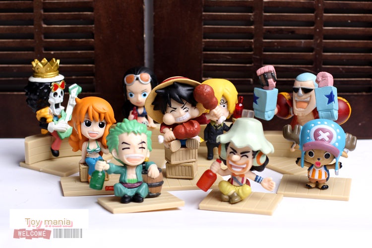 โมเดลวันพีช 9 ตัว ชุดเลี้ยงฉลอง