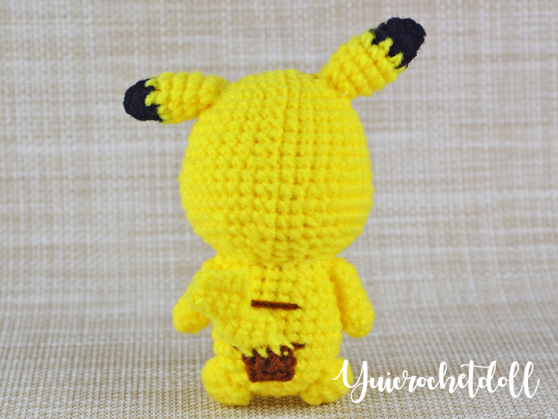 ตุ๊กตาถักโครเชต์ ปิกาจู Pikachu