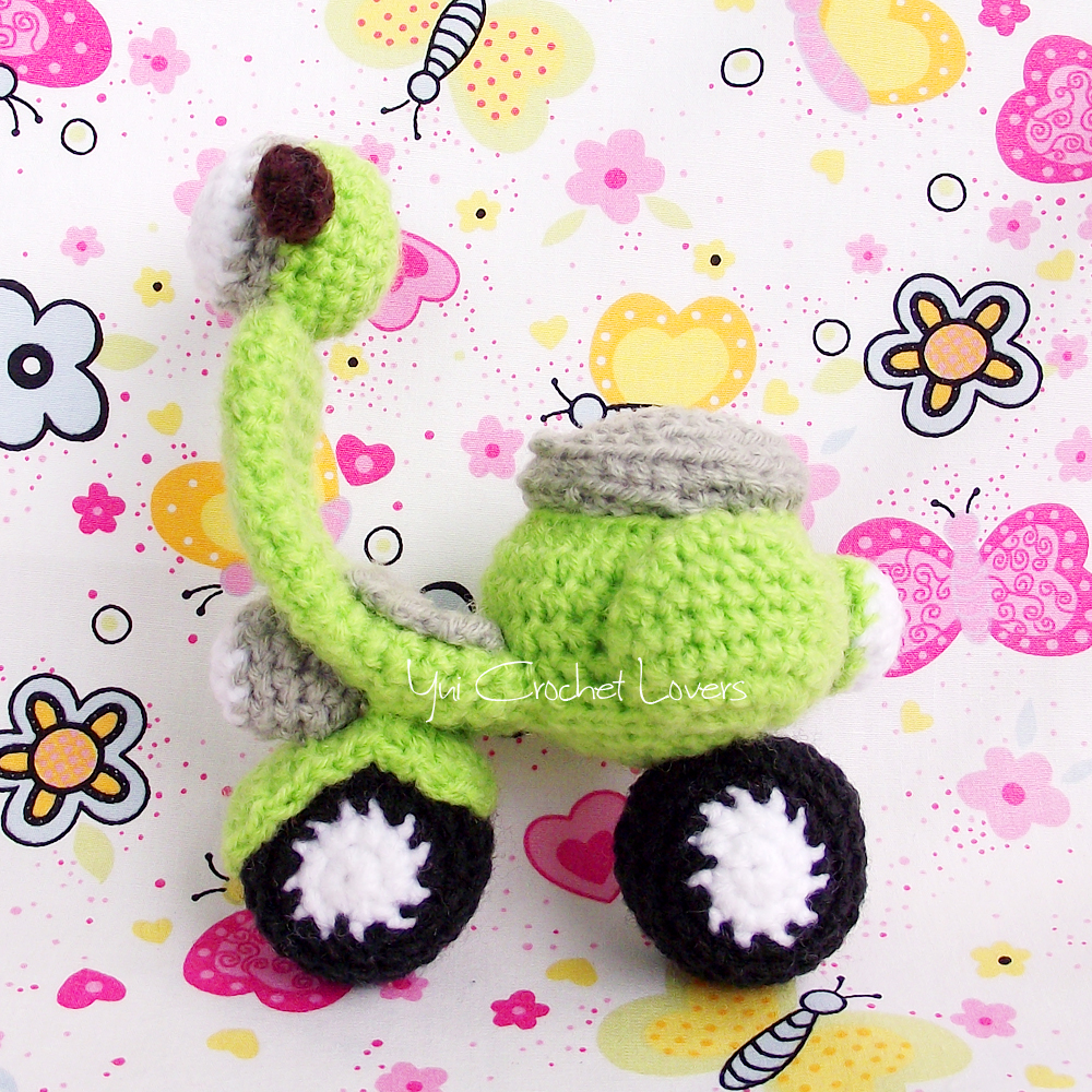 Mini Vespa เวสป้า พวงกุญแจ