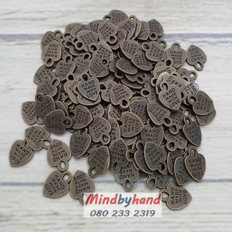 ป้ายเหล็กแฮนด์เมค รูปหัวใจ สีเงิน / สีรมควัน