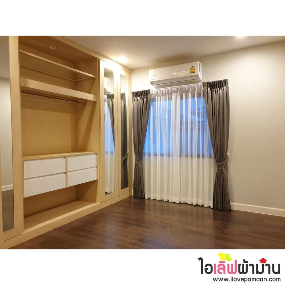 [H442] เศรษฐสิริ แจ้งวัฒนะ-ประชาชื่น บ้านสวยขนาดนี้ ทำผ้าม่านทั้งทีก็ต้องให้ดูดี คุ้มค่านะคะ เราจัดให้ครบเลยค่ะ ผ้าม่าน มู่ลี่ไม้ วอลเปเปอร์
