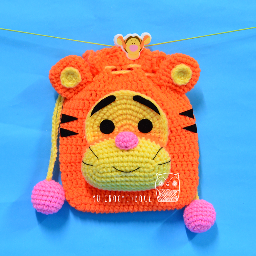 กระเป๋าหูรูดไหมพรม ทิกเกอร์ Tigger Drawstring Crochet Bag