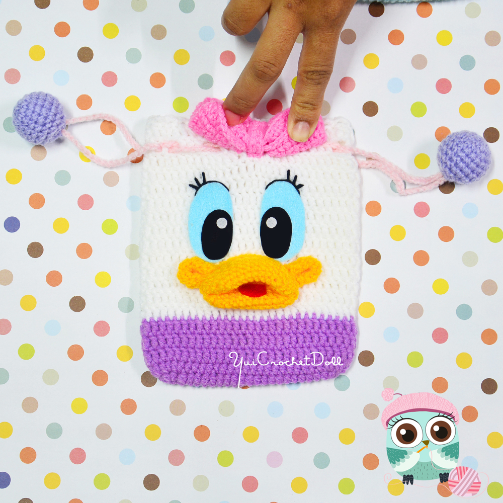 กระเป๋าหูรูดไหมพรม เดซี่ดั๊ก Daisy Duck Drawstring Crochet Bag