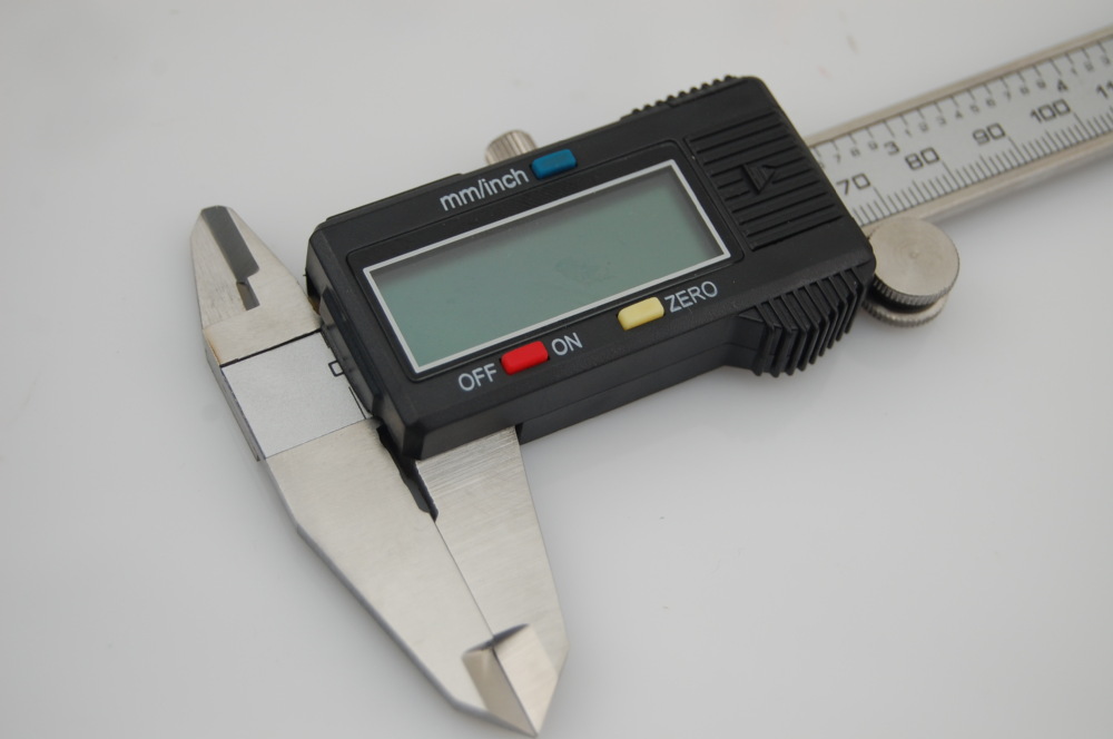 เวอร์เนีย ดิจิตอล 6นิ้ว 0-150 mm ( Digital vernier Caliper )
