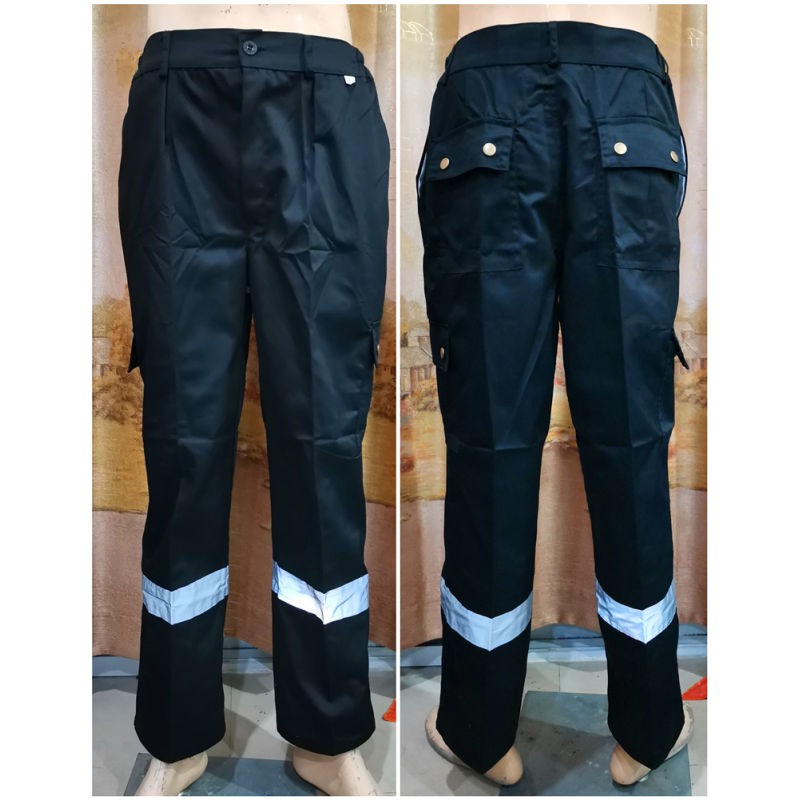 กางเกงทำงานผ้าฝ้ายโพลีเอสเตอร์ 6 กระเป๋าสวมใส่สบายไม่สกปรกง่ายและมีแถบสะท้อนแสงสองแถบที่ขา กระดุมทองแดงไม่เป็นสนิม