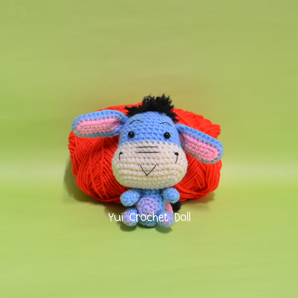 ตุ๊กตาถักไหมพรมอียอร์ Eeyore