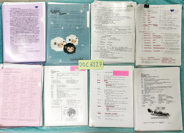 ►ชีทครูถ้วย◄ DOC 6127 ชีทวิชาภาษาอังกฤษครูถ้วย ม.ต้น – เข้าเตรียมอุดม เป็นชีทฉบับจริงที่แจกในคอร์สเรียน ไม่ใช่ชีทซีร็อก เป็นชีทกระจายๆกองใหญ่รวมทั้งหมดมากกกว่า 120 ชุด มีทั้งแบบหนาบางคละกันไป ความหนาทั้งหมดเทียบเท่าหนังสือทั่วไป 7-8 เล่ม ชีททั้งหมดจัดเก็บ