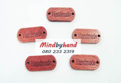 แผ่นป้าย ไม้เลเซอร์ Handmade สีน้ำตาลแดง ขนาด 2.5 ซม.
