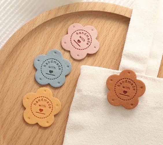 แผ่นหนัง Handmade รูปดอกไม้