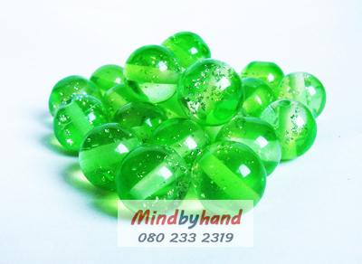 ลูกปัดใหญ่