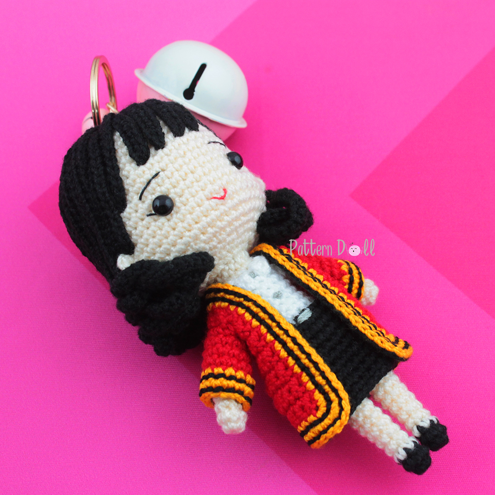 E-book ส่งทาง e-mail แพทเทิร์นตุ๊กตาถักโครเชต์บัณฑิตตัวน้อย ม.พระจอมเกล้า