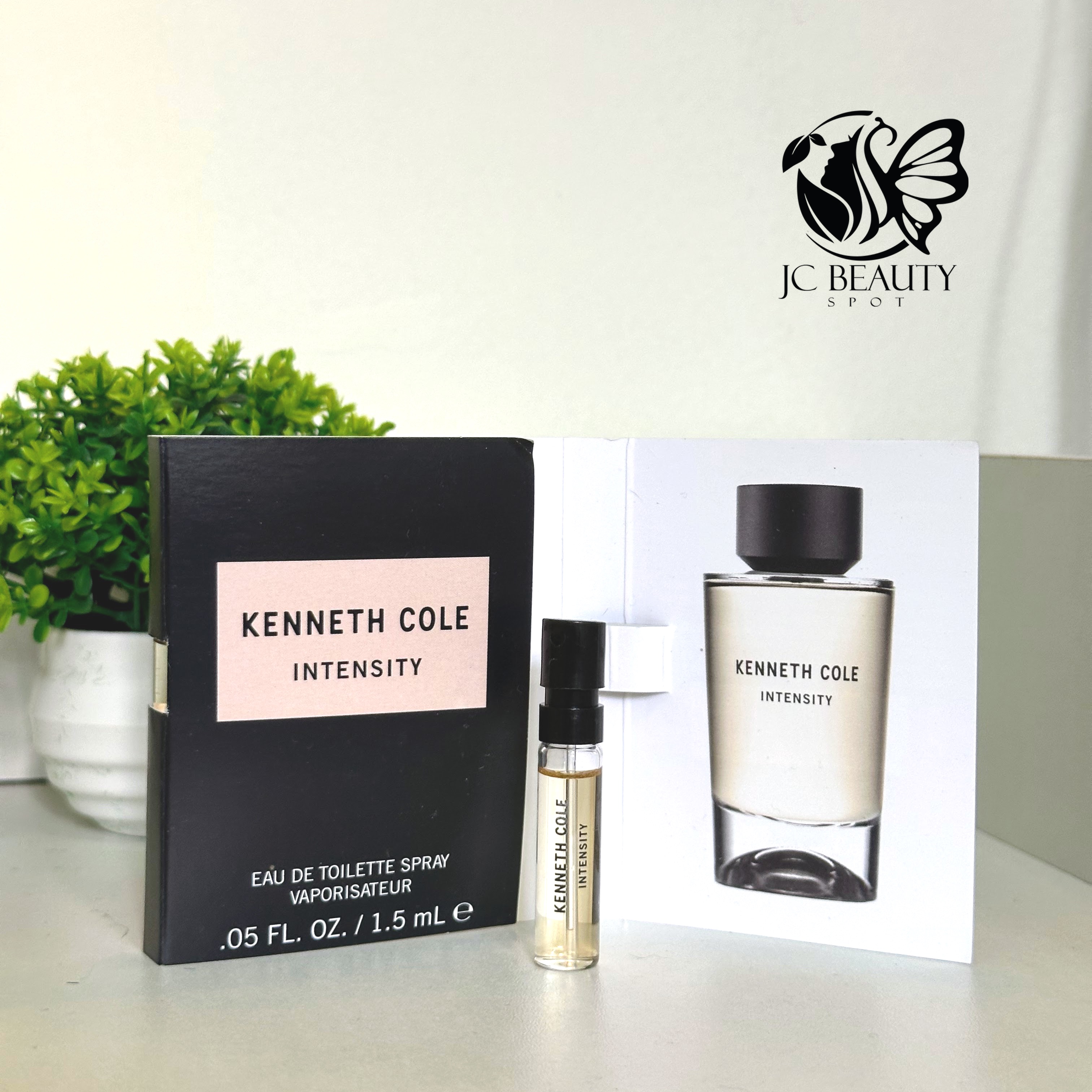 Intensity Kenneth Cole EDT for women and men Spray 1.5ml.
