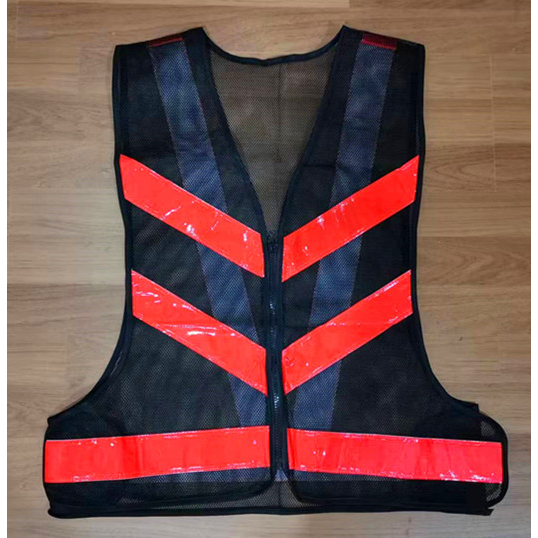 เสื้อสะท้อนแสงตาข่ายเล็ก- แถบสะท้อนแสง 6 แถบ