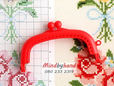 ปากกระเป๋าปิ๊กแป๊กพลาสติก ขนาด 3.5 นิ้ว