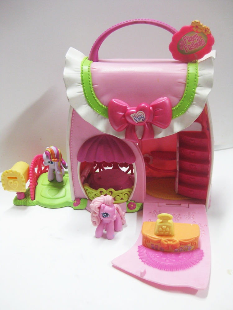 บ้านม้าลิตเติ้ลโพนี่ (little pony)