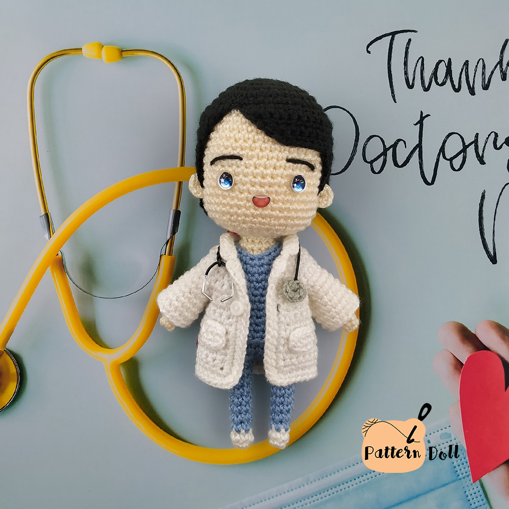E-book ส่งทาง e-mail แพทเทิร์นตุ๊กตาถักโครเชต์หมอและพยาบาลจิ๋ว