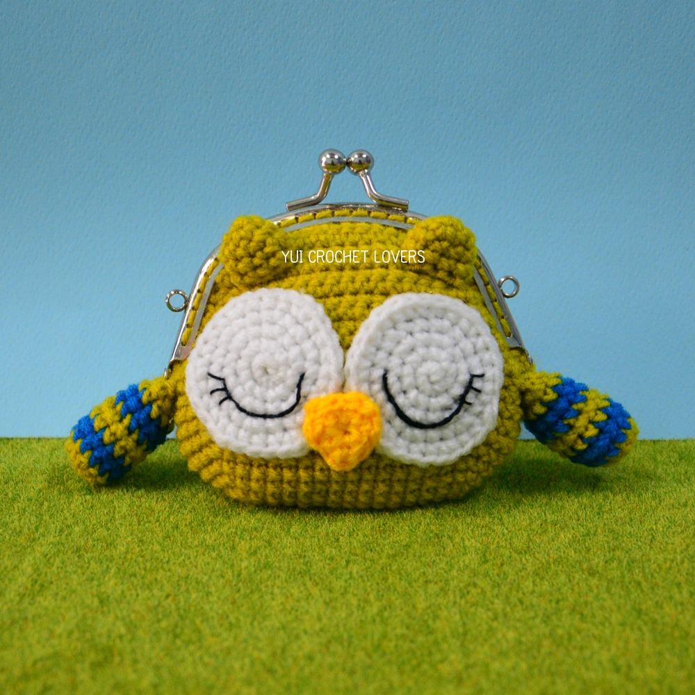 กระเป๋าปิ๊กแป๊กไหมพรมนกฮูกตาพริ้ม