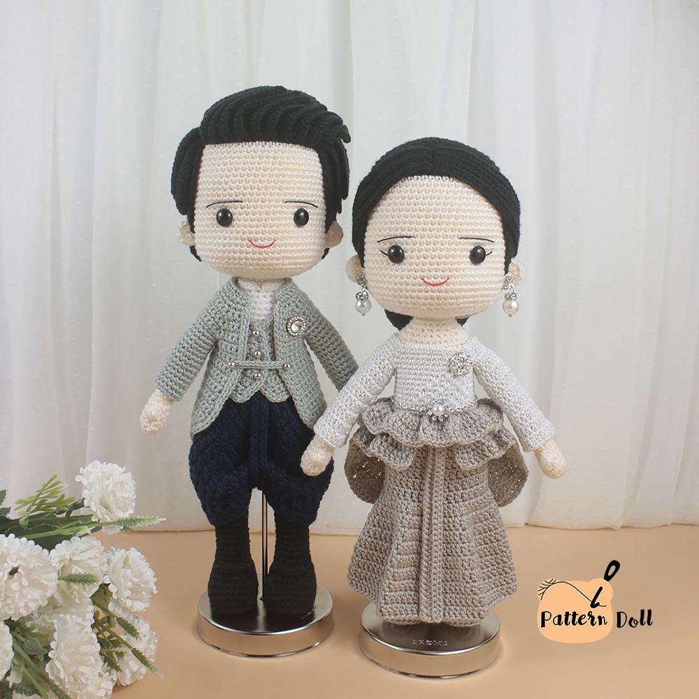 หนังสืองานฝีมือตุ๊กตาถักโครเชต์คู่แต่งงานชุดไทยประยุกต์